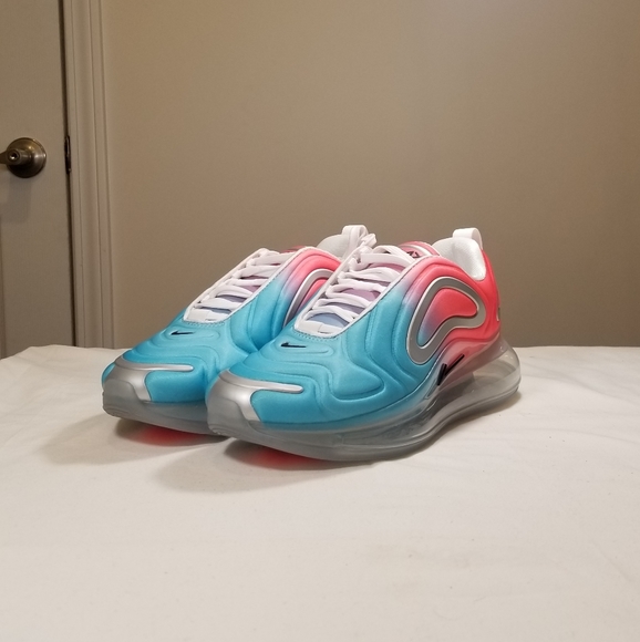 Nike Air Max 720 AR9293 600 - Picture 4 of 12